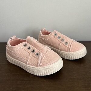 Blowfish Malibu All Play Slip-On Kids’ Sneaker Size 6T